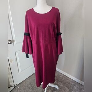 Chic Long Sleeve Burgundy Dress with Black Details